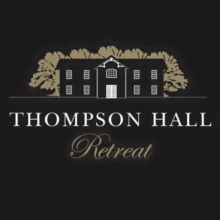 Thompson Hall Retreat ภายนอก รูปภาพ